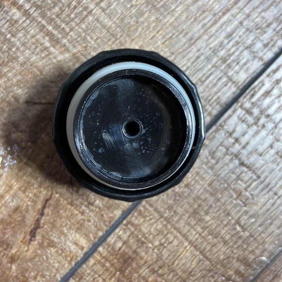 Starbucks 16 ounce Insulated Thermos with Drinking Cup Metallic Purple 2006 - Picture 12 of 16